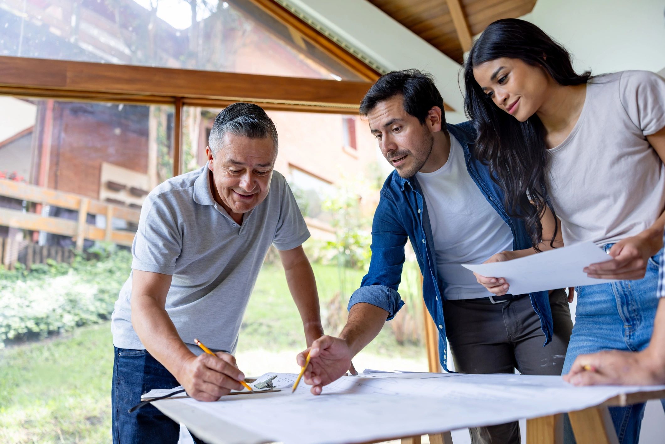 landscape architect working with homeowners